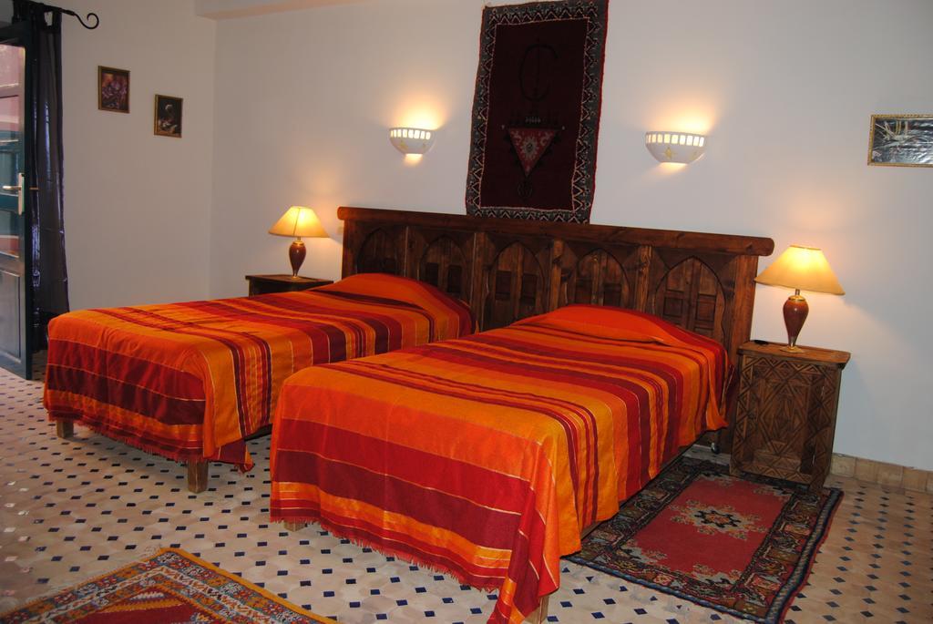 Bed and Breakfast Les Tourmalines Afeggou Exterior foto