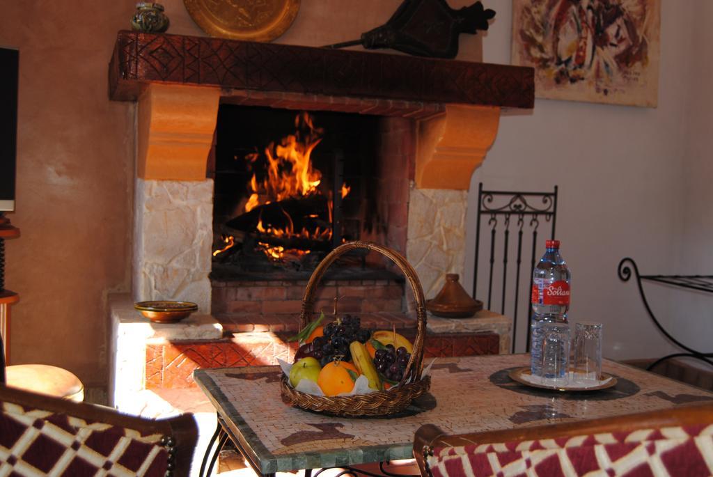 Bed and Breakfast Les Tourmalines Afeggou Exterior foto